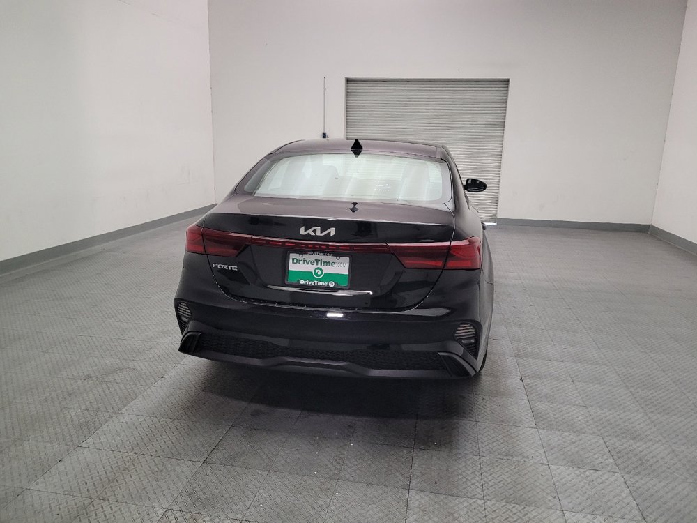 Used 2022 Kia Forte LXS FWD image 7