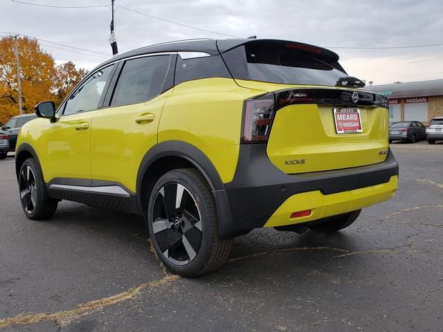 New 2026 Nissan Kicks SR w/ SR Premium Package image 4