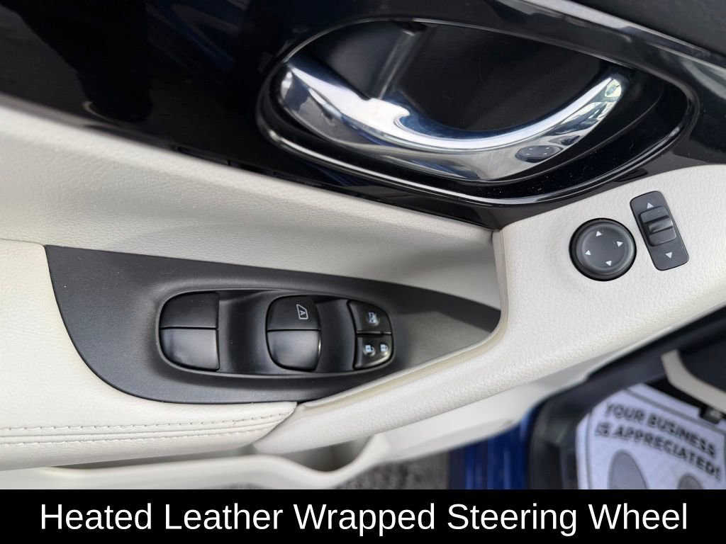 Used 2018 Nissan Rogue Sport SV w/ SV Technology Package image 13