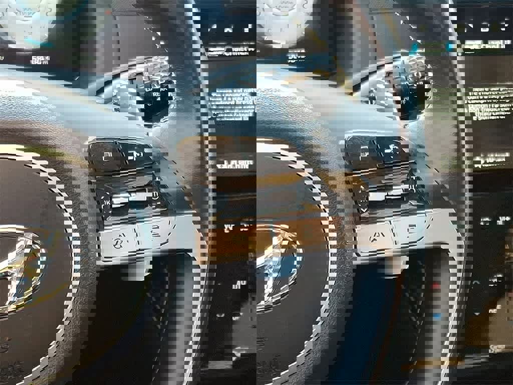 Used 2024 Hyundai Tucson Limited image 22