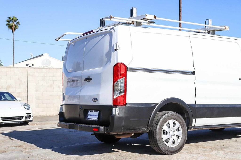 Used 2019 Ford Transit 250 130 Low Roof RWD image 11