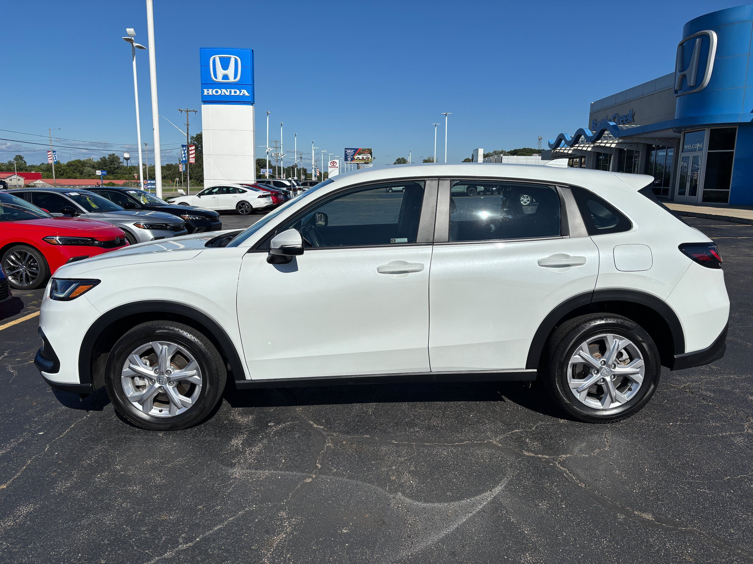Certified 2024 Honda HR-V LX video 1