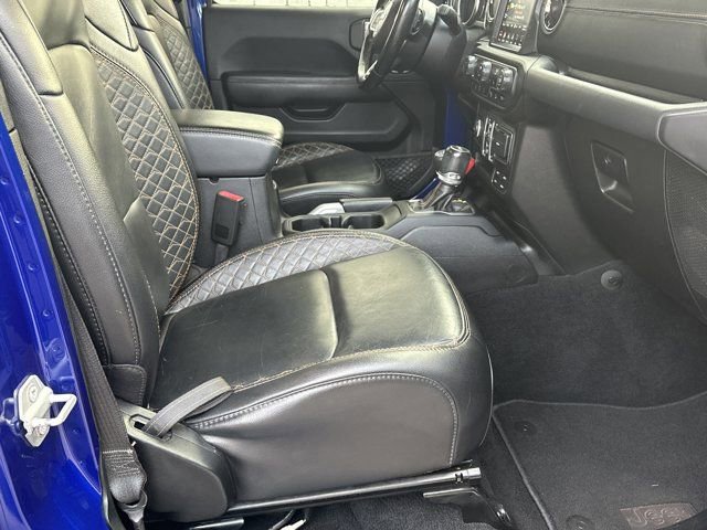 Used 2020 Jeep Wrangler Unlimited Sahara image 16