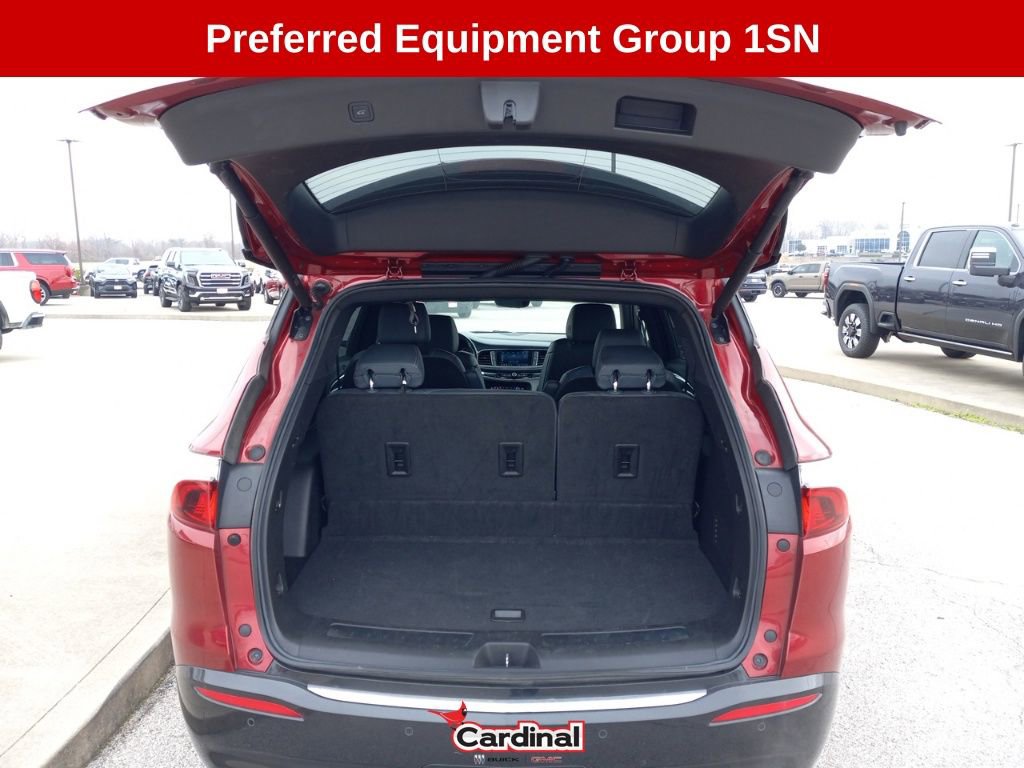 Used 2024 Buick Enclave Premium image 9