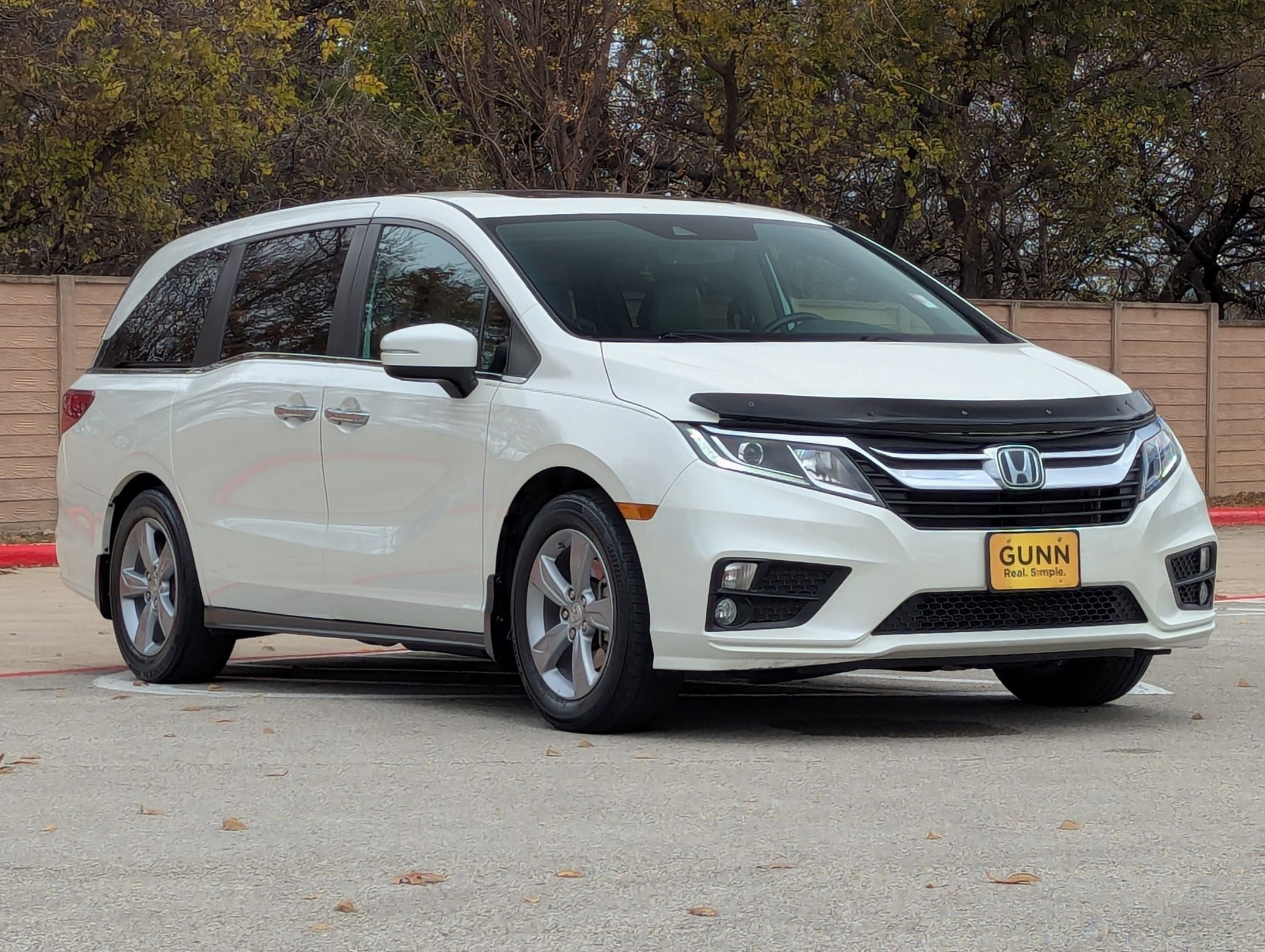 Used 2018 Honda Odyssey EX-L image 2