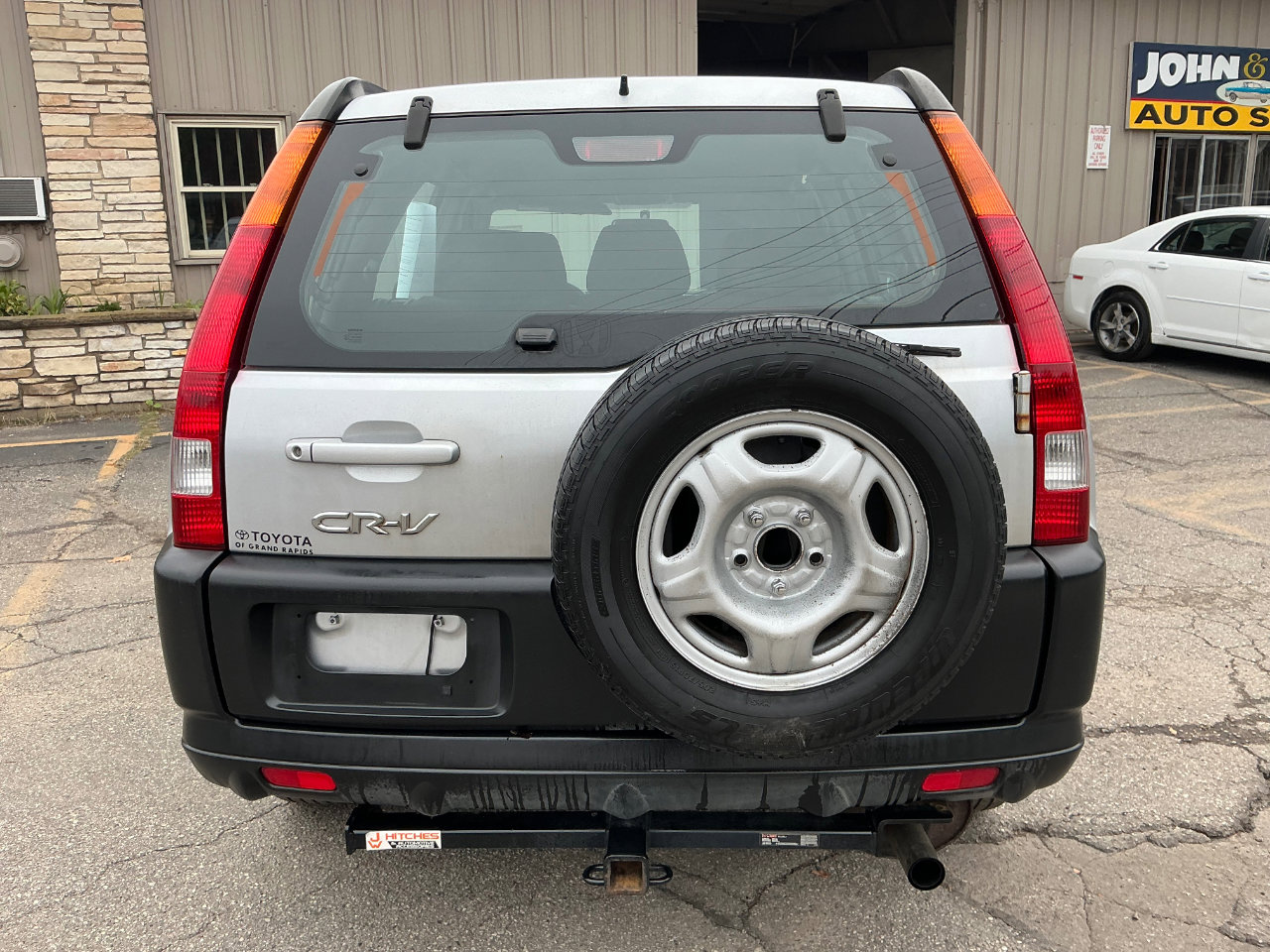 Used 2004 Honda CR-V LX image 4