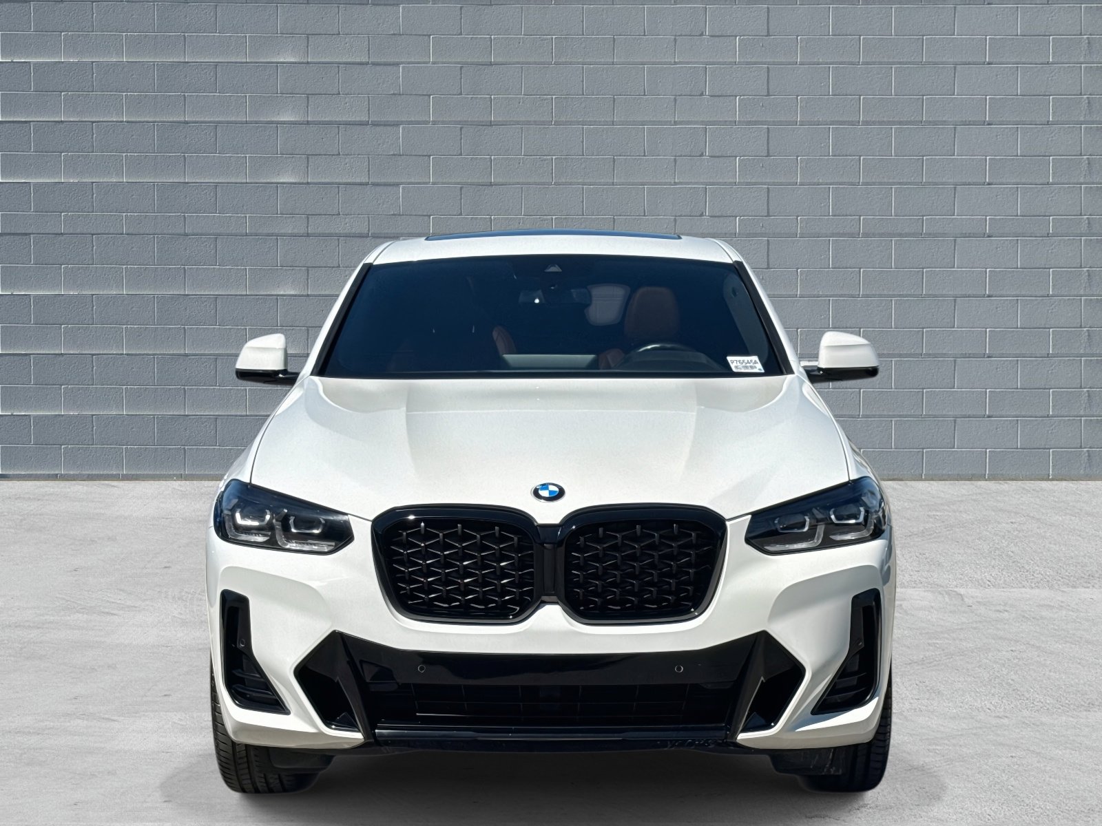 Used 2023 BMW X4 xDrive30i w/ M Sport Package image 2