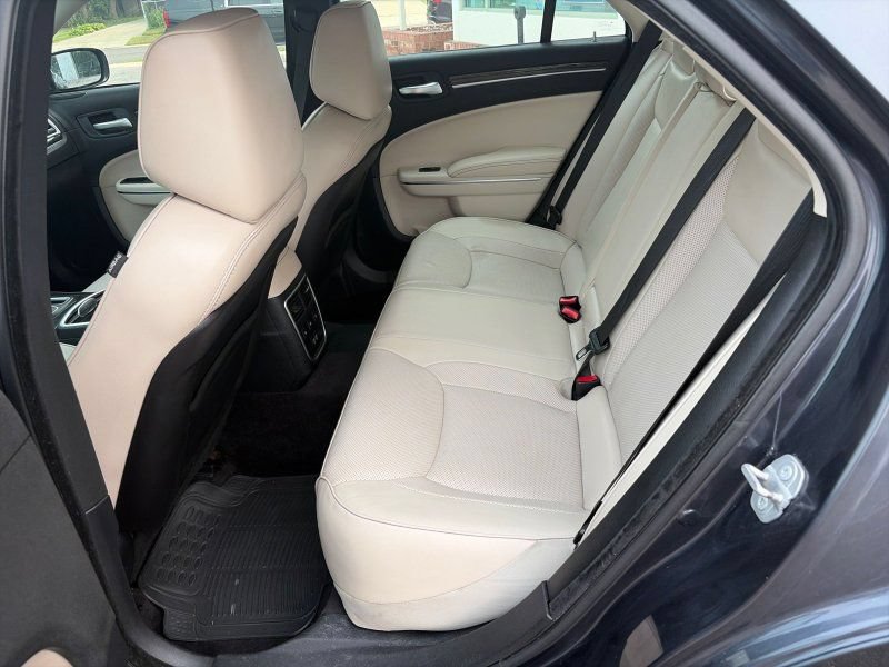 Used 2017 Chrysler 300 C w/ Safetytec Plus Group AWD/4WD image 12