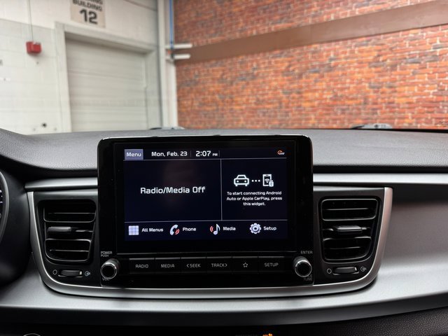 Used 2022 Kia Rio S w/ Technology Package image 18