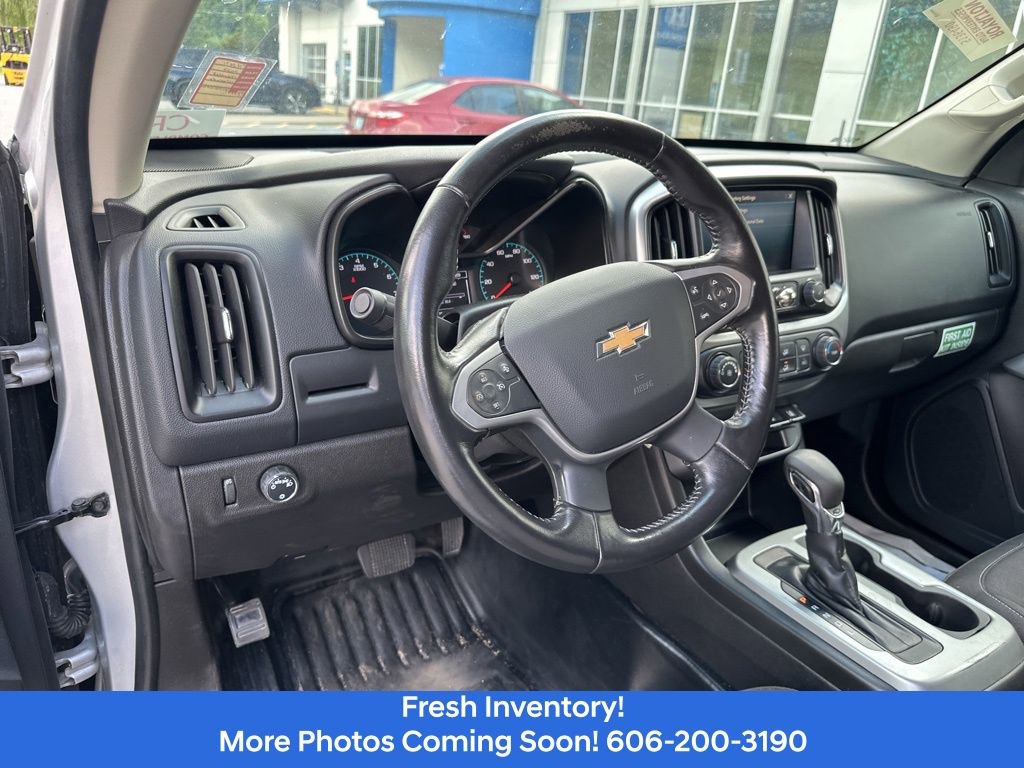 Used 2022 Chevrolet Colorado LT w/ Fleet Safety Package image 11
