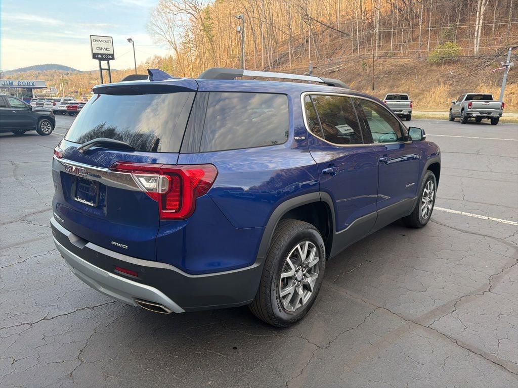 Certified 2023 GMC Acadia SLE w/ Driver Convenience Package image 5