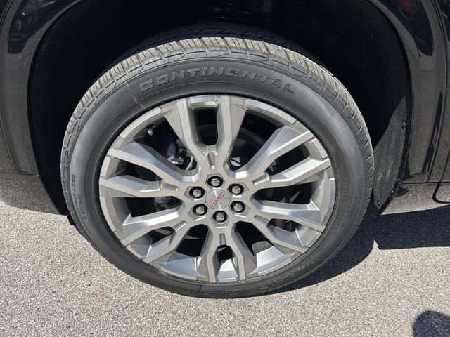 New 2026 GMC Acadia Denali w/ Super Cruise Package FWD image 10