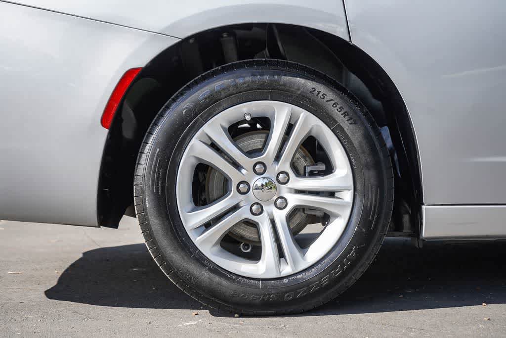 Used 2023 Dodge Charger SXT RWD image 8