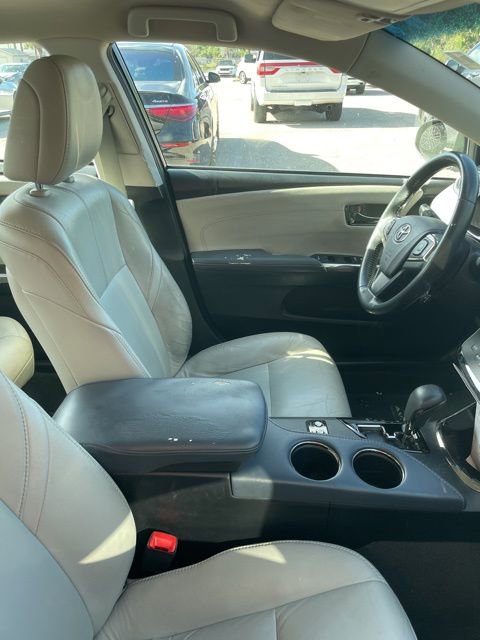 Used 2014 Toyota Avalon XLE image 8