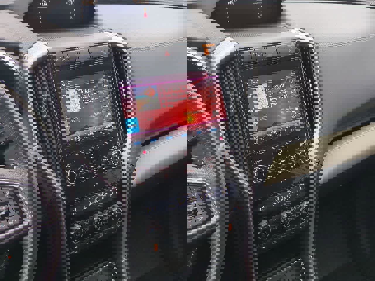 Used 2020 Subaru Ascent Limited w/ Technology Package image 29