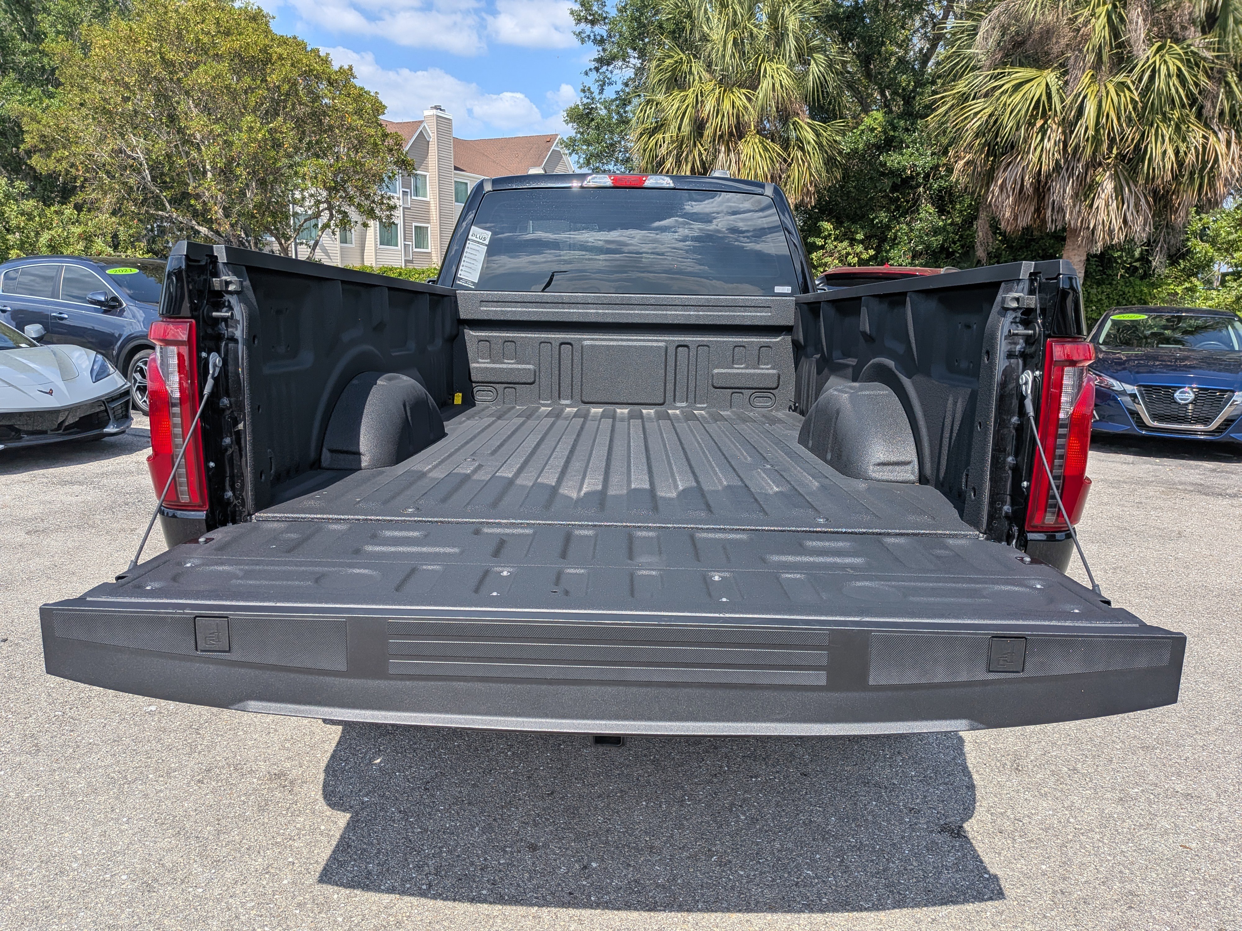 Used 2024 Ford F150 XL w/ Equipment Group 103A High AWD/4WD image 13