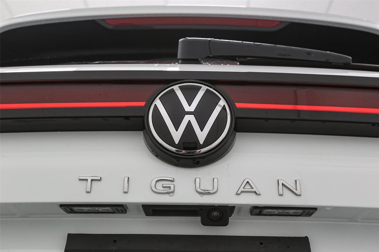 New 2025 Volkswagen Tiguan S image 11