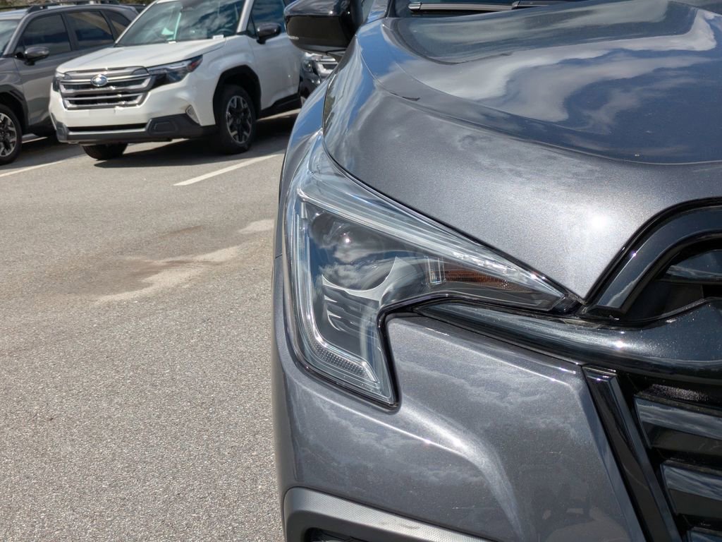 Certified 2025 Subaru Ascent Bronze Edition image 9