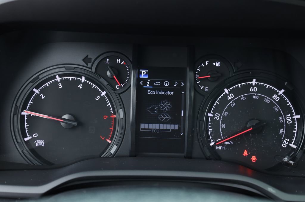 Used 2021 Toyota 4Runner SR5 Premium w/ Moonroof Package image 23