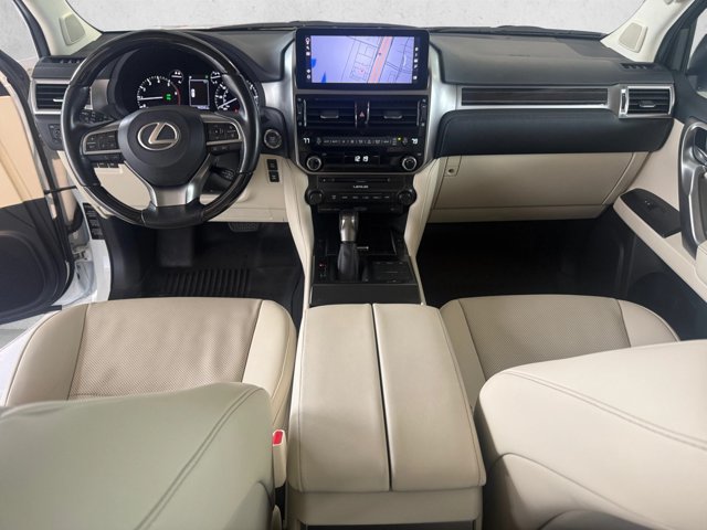 Used 2022 Lexus GX 460 Premium w/ Accessory Package AWD/4WD image 17