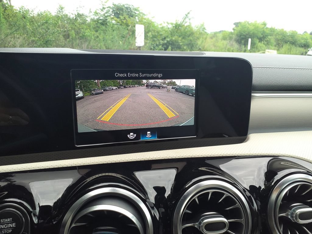 Used 2021 Mercedes-Benz CLA 250 image 30