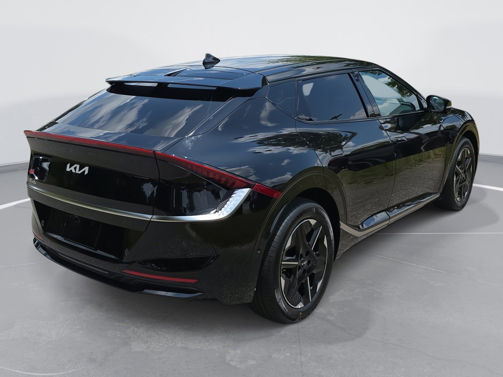 New 2025 Kia EV6 Wind image 5