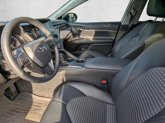 Used 2022 Toyota Camry SE image 16