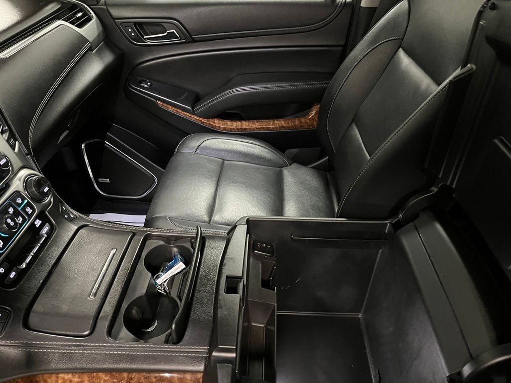 Used 2018 Chevrolet Tahoe Premier w/ RST Edition AWD/4WD image 40