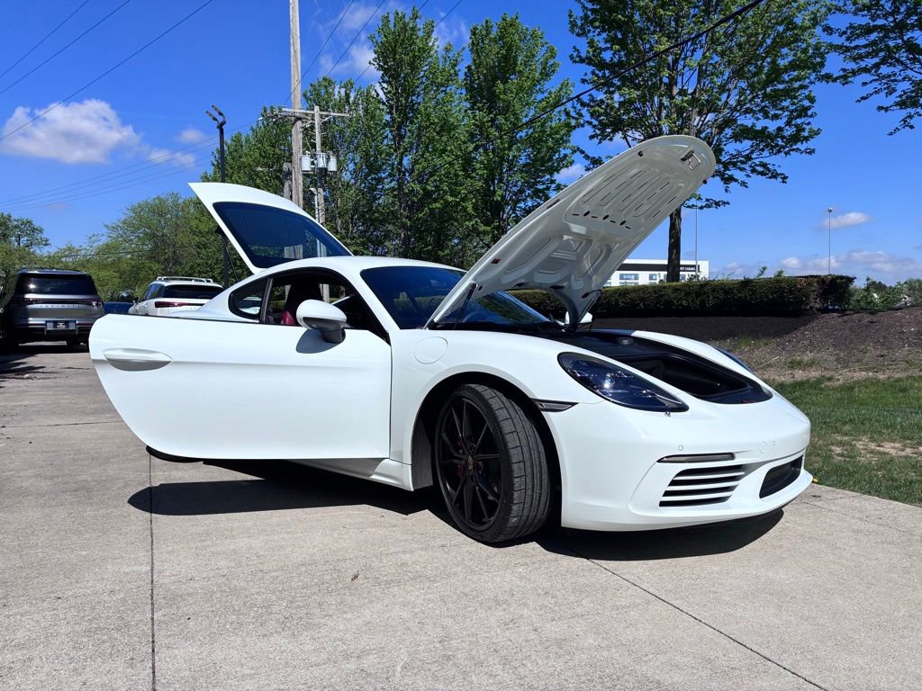 Used 2024 Porsche 718 Cayman S RWD image 34