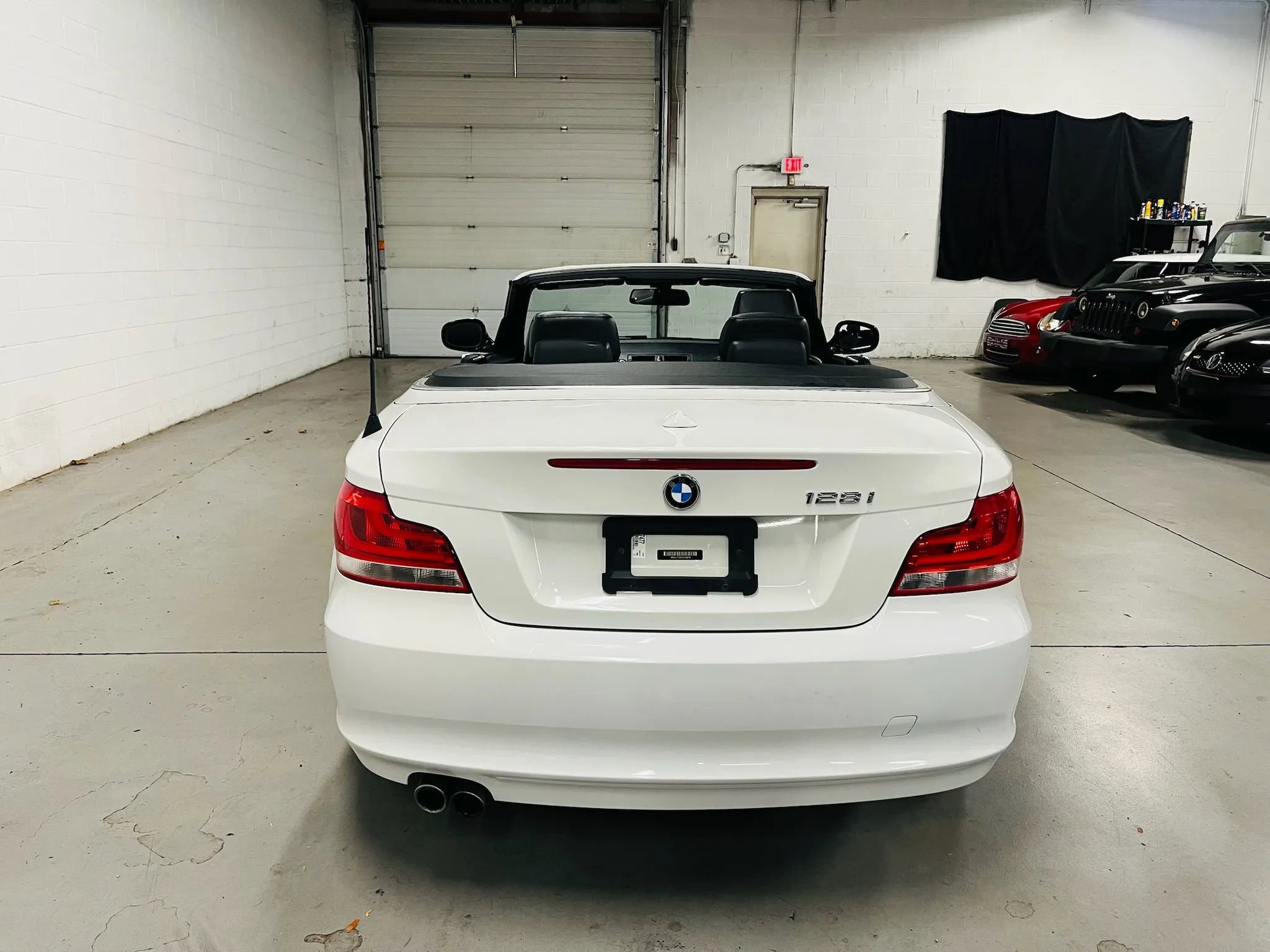 Used 2013 BMW 128i Convertible image 6