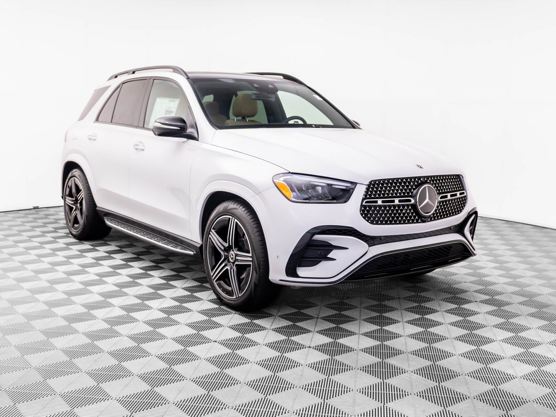 New 2026 Mercedes-Benz GLE 580 4MATIC image 7