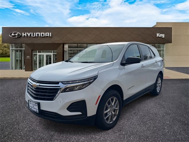 Used 2022 Chevrolet Equinox LS w/ LS Convenience Package