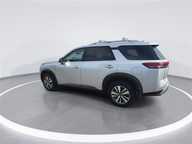 New 2025 Nissan Pathfinder SL image 6