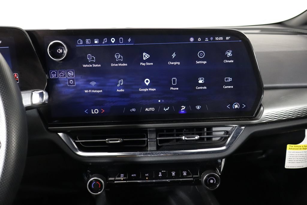 Used 2025 Chevrolet Equinox EV LT FWD image 23