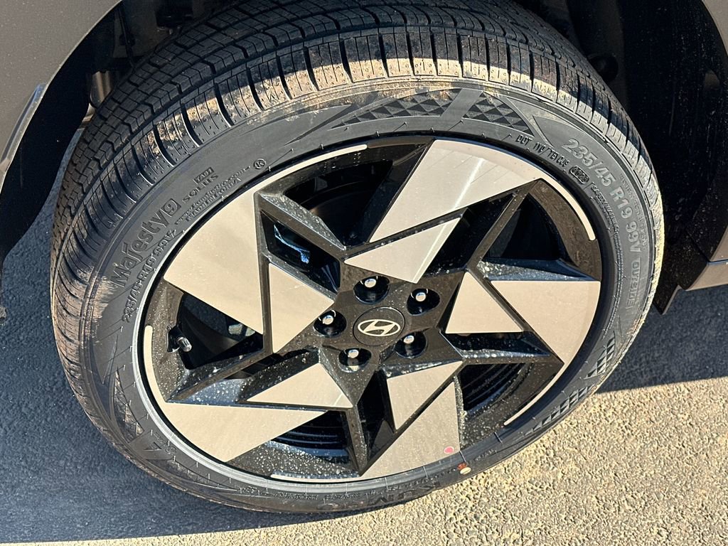 New 2026 Hyundai Kona Limited image 17