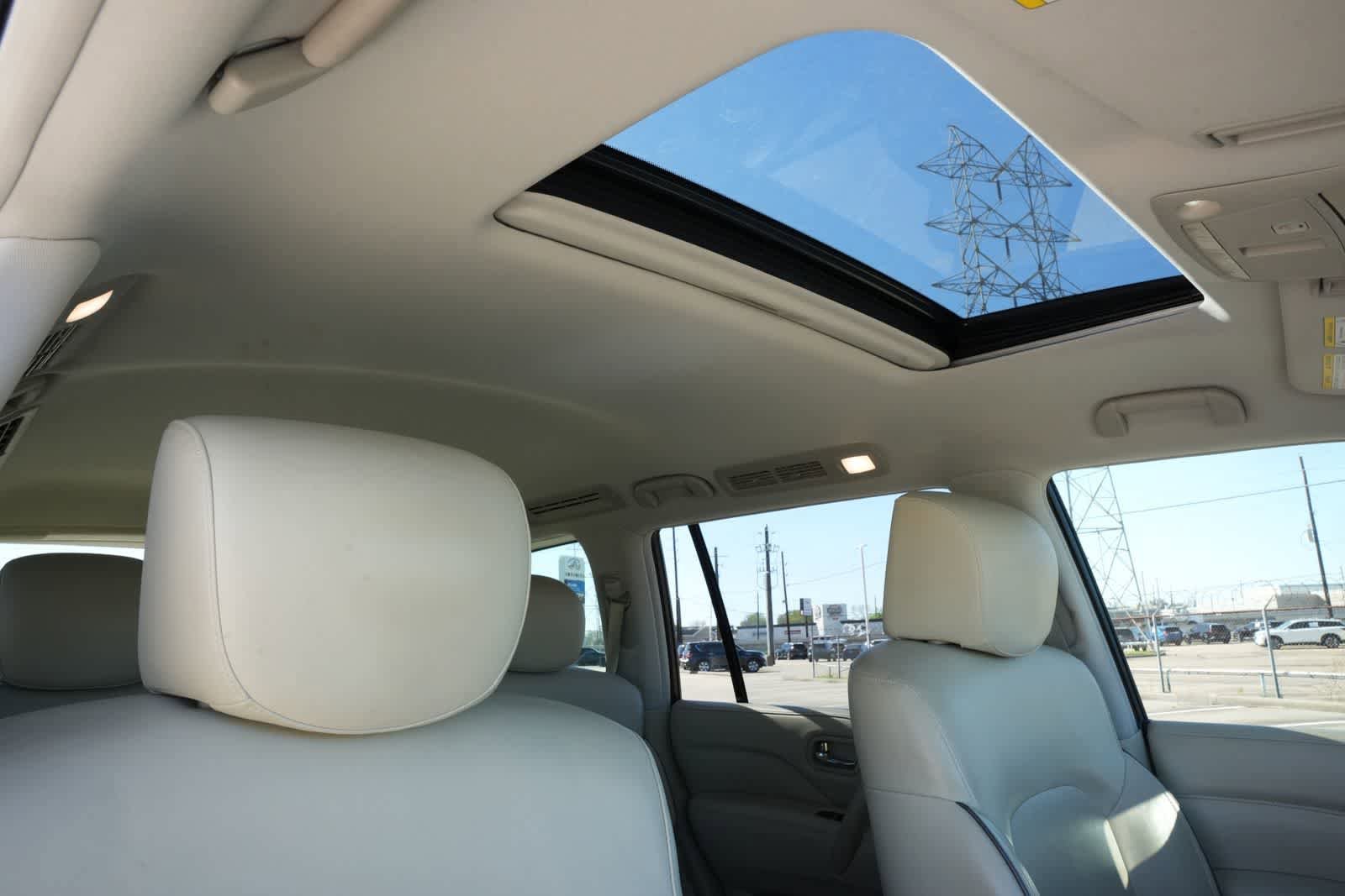 Used 2019 INFINITI QX80 Luxe w/ 22" Wheel Package image 23