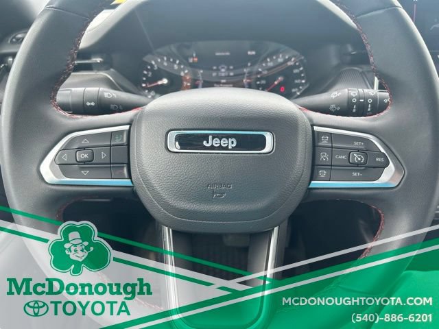 Used 2025 Jeep Compass Trailhawk AWD/4WD image 20