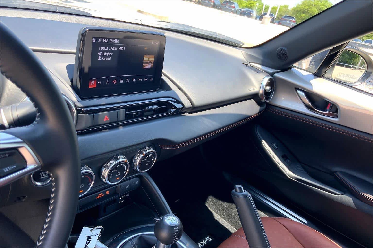 Used 2023 MAZDA MX-5 Miata Grand Touring w/ Weather Package RWD image 6