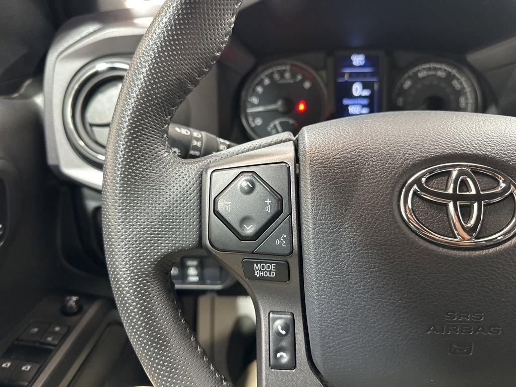 Used 2023 Toyota Tacoma TRD Off-Road image 26