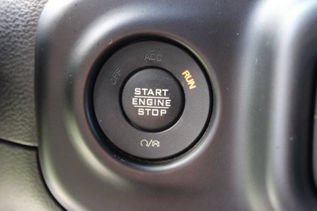 Used 2021 Jeep Wrangler Unlimited Rubicon 4xe w/ Safety Group AWD/4WD image 19