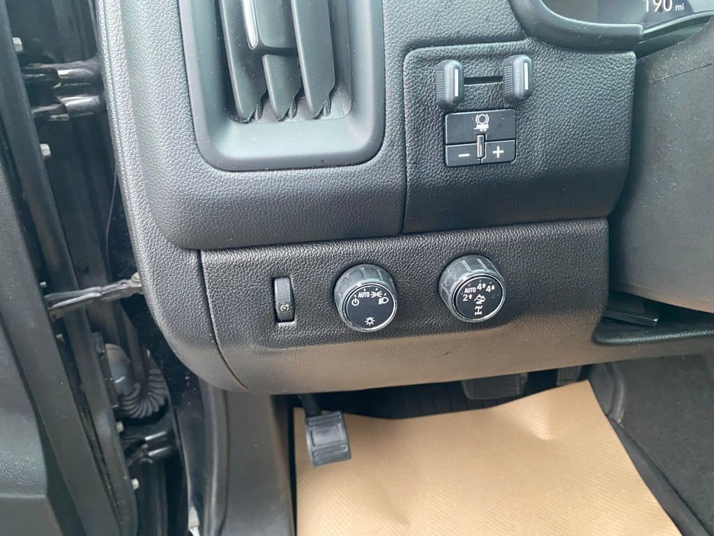 Used 2020 Chevrolet Colorado ZR2 w/ LPO, Power Package image 13