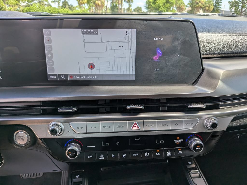 Certified 2024 Kia Telluride S FWD image 23