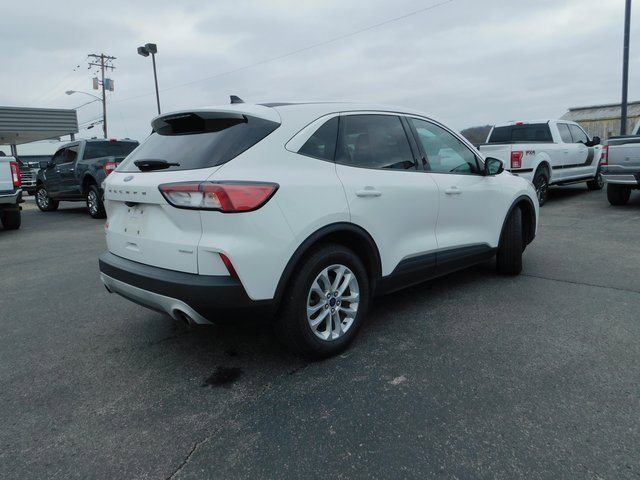 Used 2020 Ford Escape SE image 9
