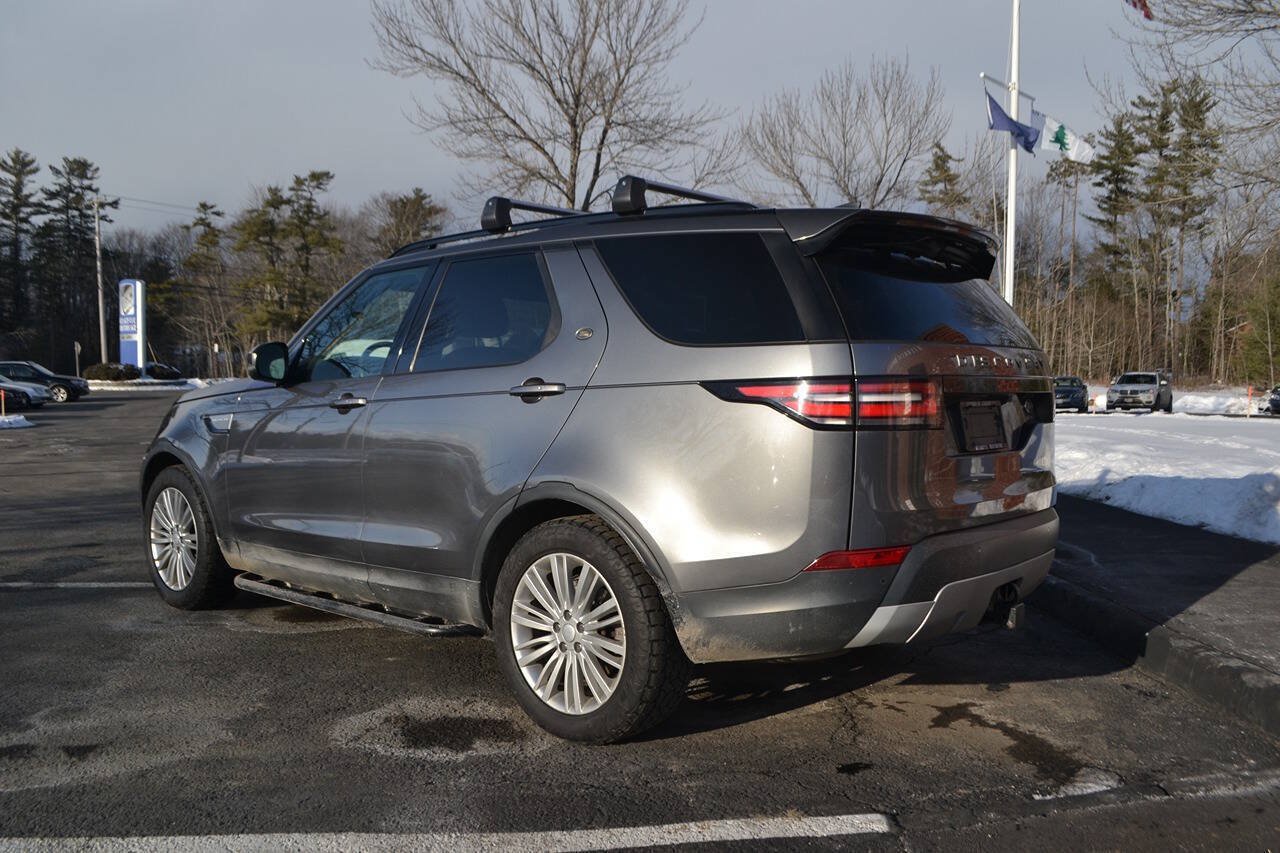 Used 2017 Land Rover Discovery HSE AWD/4WD image 11