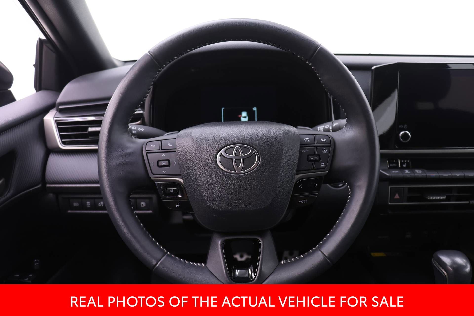 Certified 2025 Toyota Camry SE w/ Convenience Package FWD image 13