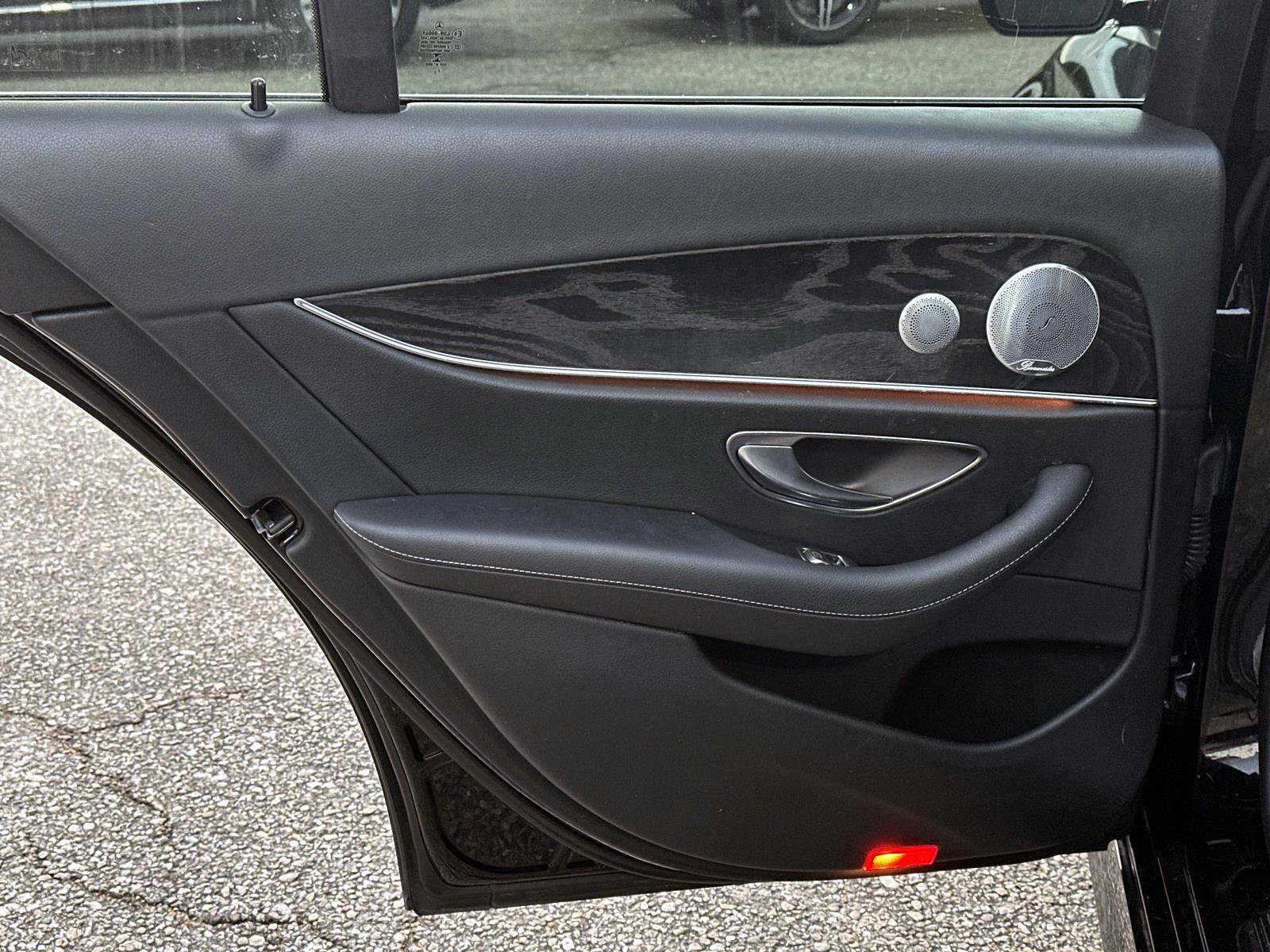Certified 2018 Mercedes-Benz E 300 image 11