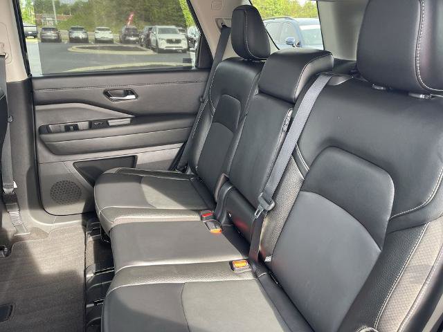 Certified 2023 Nissan Pathfinder SL AWD/4WD image 21