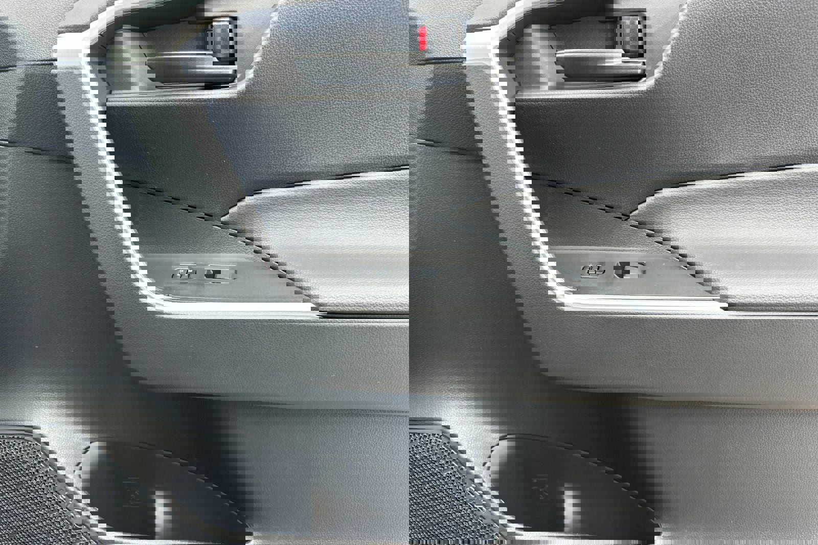 New 2025 Toyota RAV4 LE image 21