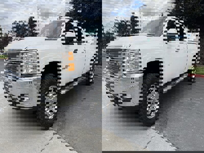 Used 2012 Chevrolet Silverado 2500 LTZ w/ LTZ Plus Package image 6