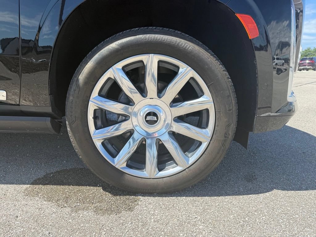 Certified 2024 Cadillac Escalade ESV Premium Luxury Platinum AWD/4WD image 17